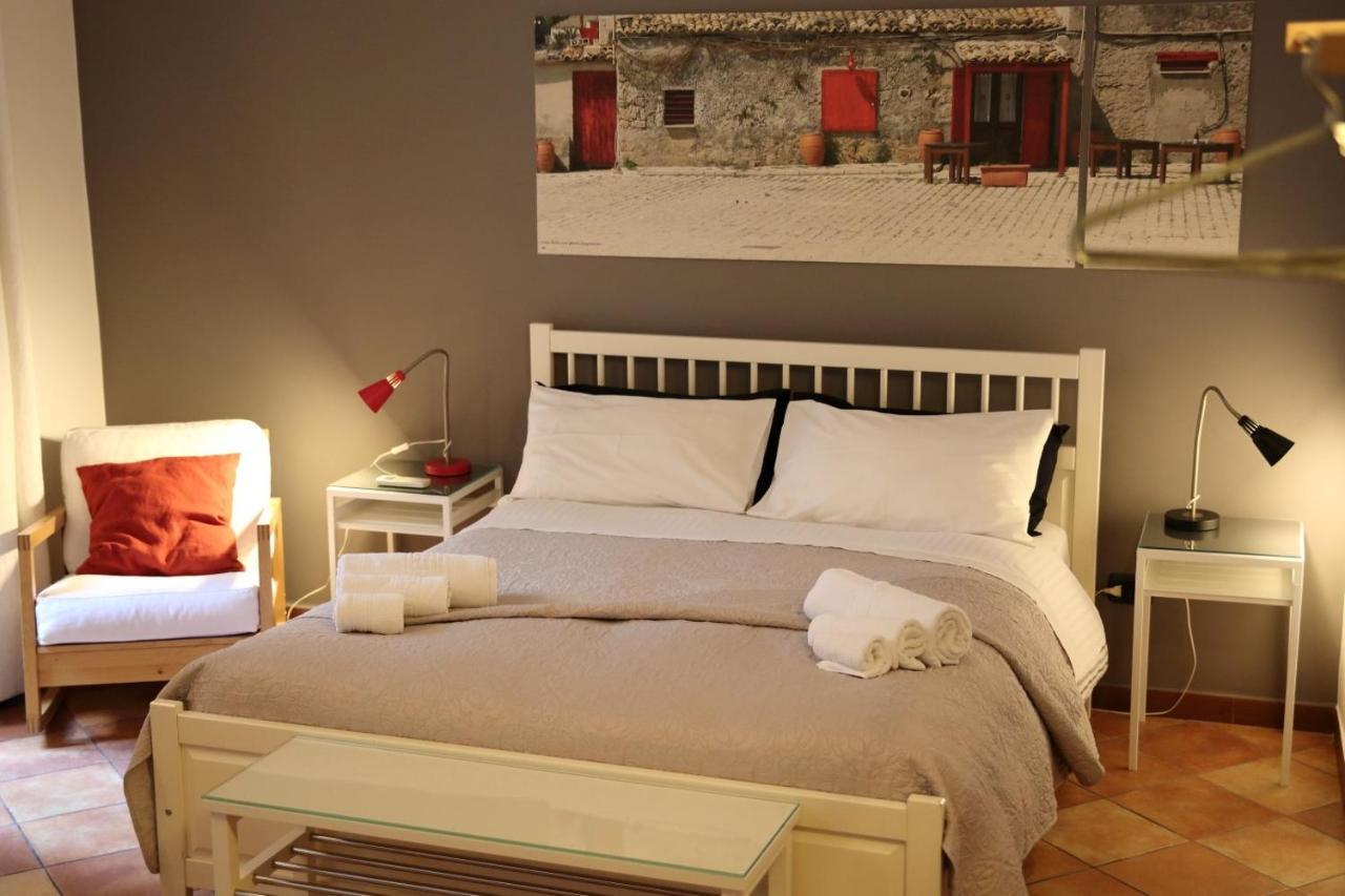Casa Barbero Charme B&B Catania-Fontanarossai nemzetközi repülőtér Kültér fotó